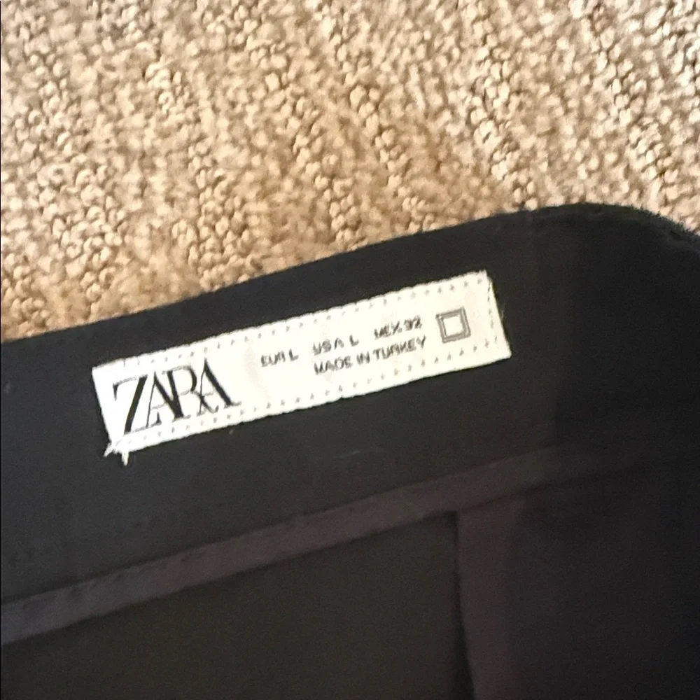 Zara Men's Black Pants - Picture 2 of 5